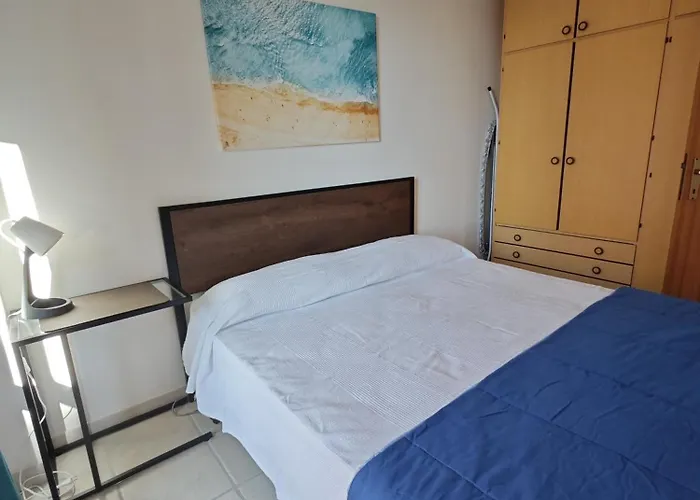 Apartment R41 - Numana: Trilocale Con Due Doppie