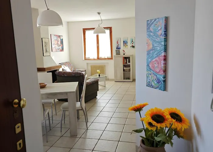 R41 - Numana: Trilocale Con Due Doppie * Rom