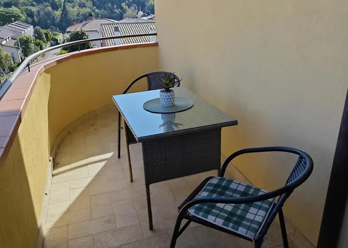 R41 - Numana: Trilocale Con Due Doppie * Rom
